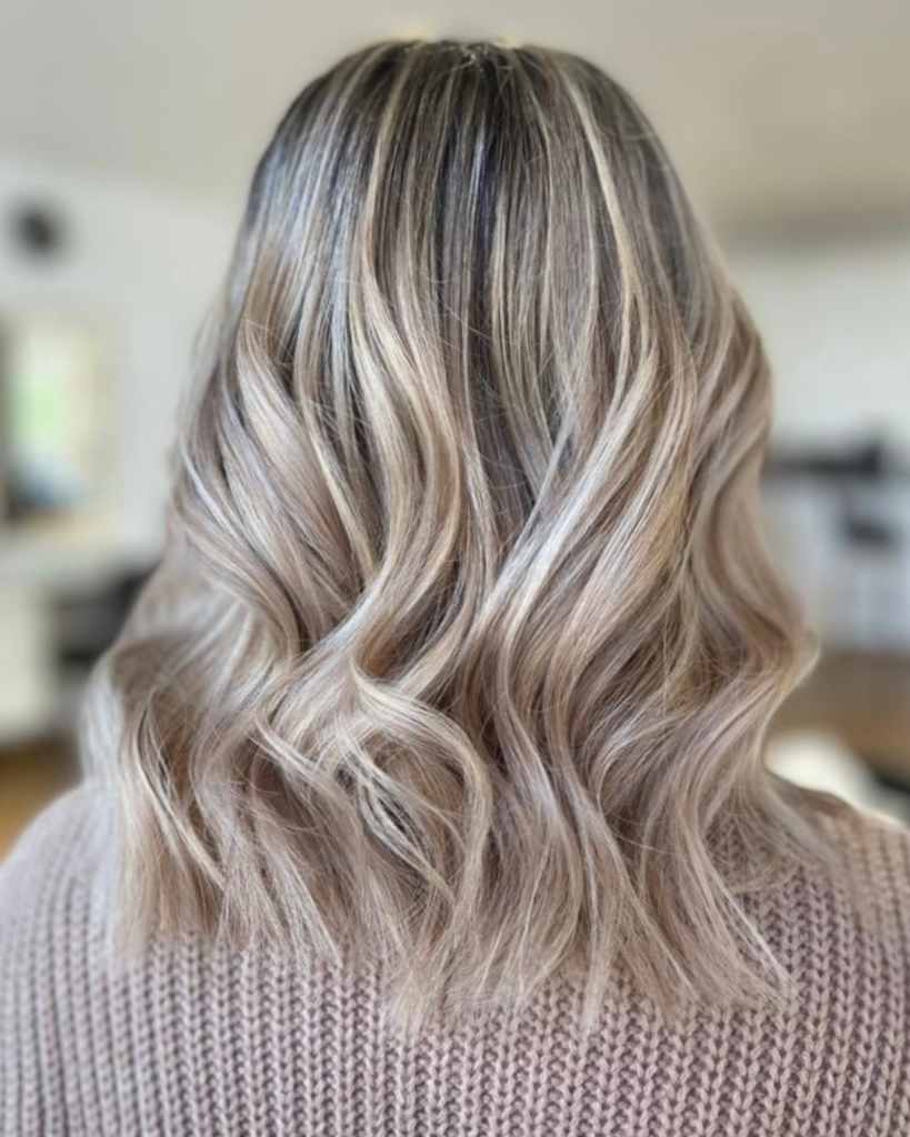 Blonde Hair After Holidays (2)