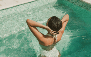 healthy hair on holiday