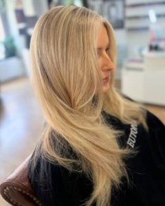 healthy blonde hair colour